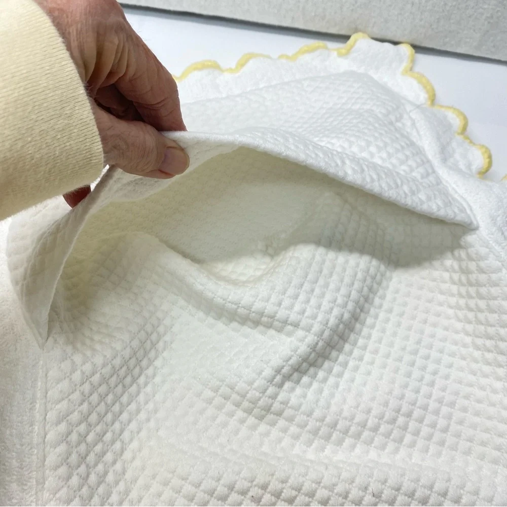 Pottery Barn Kids White Quilted Pillow Sham With Yellow Trim Baby Room Cozy Soft